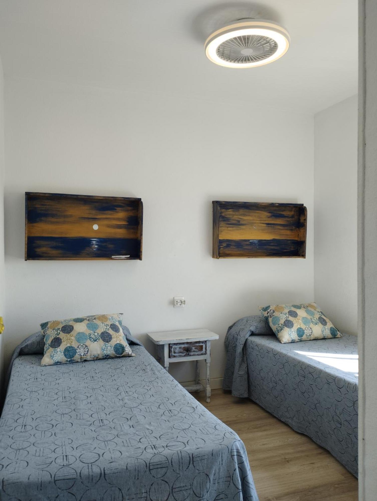 Grandpa Beach House Alicante Kültér fotó